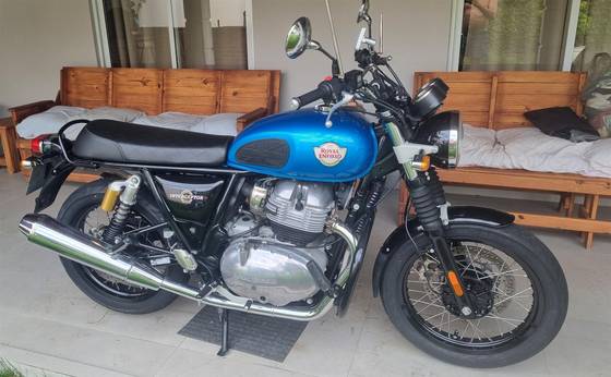 ROYAL ENFIELD INTERCEPTOR 
